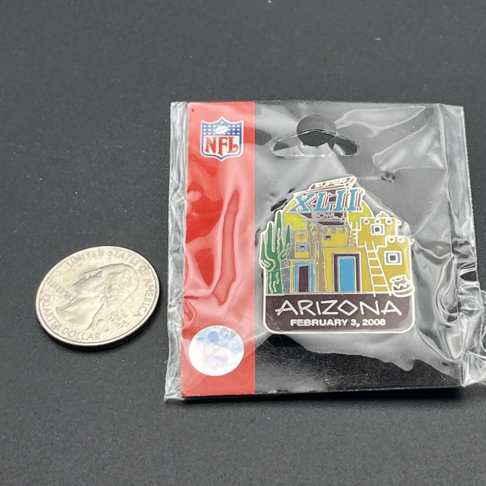 Super‎ Bowl XLII NFL 2008 New England Patriots New York Giants Lapel Hat Pin - Picture 2 of 3